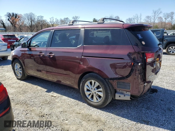 2015 Kia Sedona LX with VIN KNDMB5C15F6020392, listed as a Copart auction lot 49422195 with 176,461 mi miles and Salvage Title. Bid and sale history available at carsss.com. Image 2.