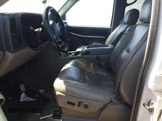 2003 Chevrolet Suburban Z71 with VIN 3GNFK16T53G289072, listed as a Copart auction lot 52262185 with Not provided miles and Non repairable. Bid and sale history available at DreamBid. Image 7.