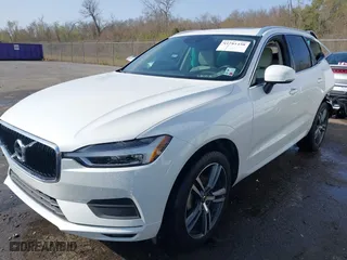 2019 Volvo XC60 Momentum with VIN LYV102DK0KB219297, listed as a IAAI auction lot 41781458 with 80,524 mi miles. Bid and sale history available at carsss.com. Image 17.