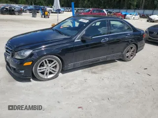 2014 Mercedes-Benz C 250 Sport с VIN WDDGF4HB0EA963286, выставлен на аукционе Copart как лот 61560185 с пробегом 120 689 миль миль и Списание • Salvage title. История ставок и продаж доступна на DreamBid. Изображение 1.