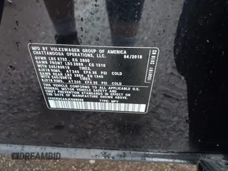 2018 Volkswagen Atlas SE с VIN 1V2CR2CA8JC566036, выставлен на аукционе IAAI как лот 42122613 с пробегом 89 691 миль миль и . История ставок и продаж доступна на DreamBid. Изображение 9.