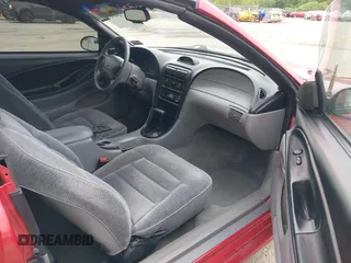 1994 Ford Mustang с VIN 1FALP4443RF186095, выставлен на аукционе IAAI как лот 42490955 с пробегом 124 482 миль миль и . История ставок и продаж доступна на DreamBid. Изображение 5.