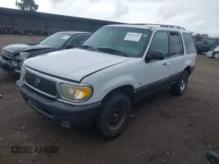 1999 Mercury Mountaineer z VIN 4M2ZU52P3XUJ07026, wystawiony jako IAAI lot #42131317 z przebiegiem 273 535 mil mil oraz . Historia ofert i sprzedaży dostępna na DreamBid. Obrazek 2.
