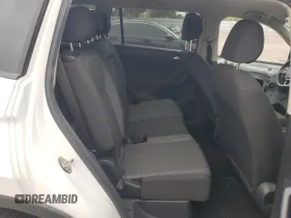 2021 Volkswagen Tiguan S с VIN 3VV1B7AX8MM020259, выставлен на аукционе Copart как лот 55444955 с пробегом 55 052 миль миль и Списание • Salvage title. История ставок и продаж доступна на DreamBid. Изображение 11.