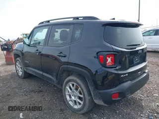 2019 Jeep Renegade Latitude with VIN ZACNJBBB2KPK15600, listed as a IAAI auction lot 42021625 with 69,640 mi miles and . Bid and sale history available at DreamBid. Image 3.