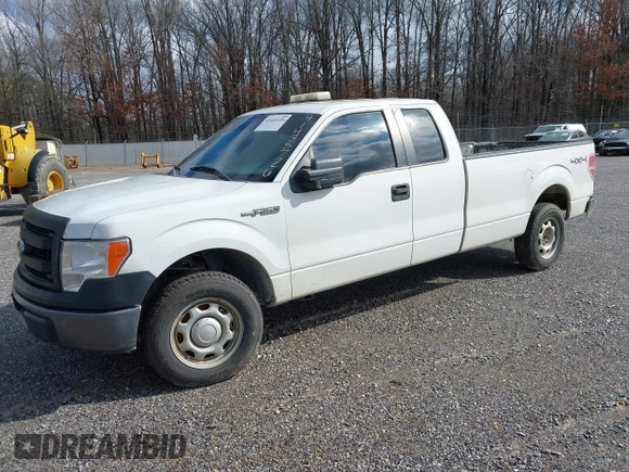 2013 Ford F-150 XL z VIN 1FTFX1EF9DKE83572, wystawiony jako IAAI lot #41435726 z przebiegiem 294 551 mil mil oraz . Historia ofert i sprzedaży dostępna na DreamBid. Obrazek 17.