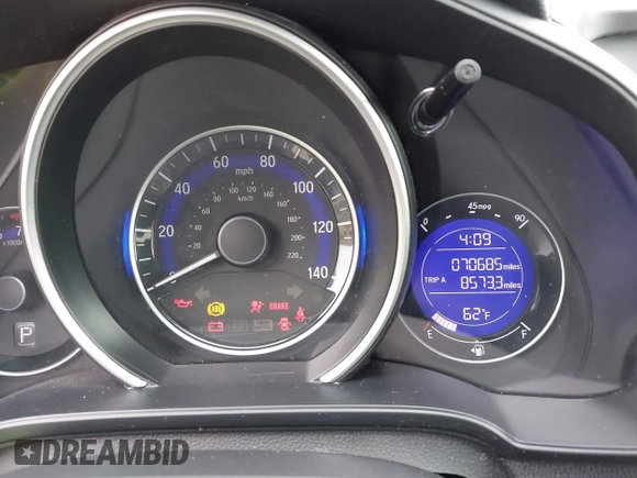 2019 Honda Fit LX with VIN 3HGGK5H48KM749627, listed as a IAAI auction lot 41940133 with 70,685 mi miles. Bid and sale history available at carsss.com. Image 7.
