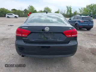 2013 Volkswagen Passat SE with VIN 1VWBH7A33DC000739, listed as a IAAI auction lot 42348369 with 154,793 mi miles and . Bid and sale history available at DreamBid. Image 16.