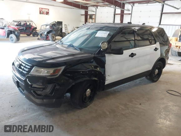 2017 Ford Police Interceptor Utility with VIN 1FM5K8ARXHGC63042, listed as a IAAI auction lot 42449445 with 82,606 mi miles and . Bid and sale history available at DreamBid. Image 18.