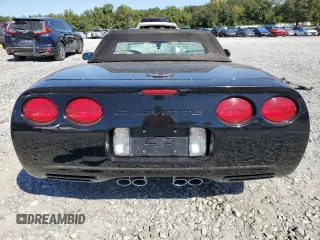 2004 Chevrolet Corvette with VIN 1G1YY32G745116207, listed as a Copart auction lot 75352224 with 67,184 mi miles and Salvage Title. Bid and sale history available at carsss.com. Image 6.