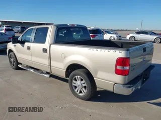 2008 Ford F-150 XL with VIN 1FTRW12W48FA88086, listed as a IAAI auction lot 40927853 with 259,522 mi miles. Bid and sale history available at carsss.com. Image 3.