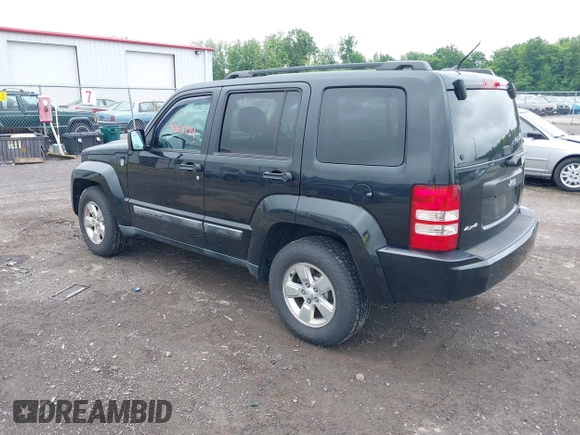 2012 Jeep Liberty Arctic z VIN 1C4PJMAK5CW111521, wystawiony jako IAAI lot #42611294 z przebiegiem 104 644 mil mil oraz . Historia ofert i sprzedaży dostępna na DreamBid. Obrazek 3.