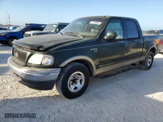 2001 Ford F-150 SuperCrew XLT with VIN 1FTRW07W91KB56768, listed as a Copart auction lot 77380684 with 109,411 mi miles and Salvage Title. Bid and sale history available at carsss.com. Image 1.