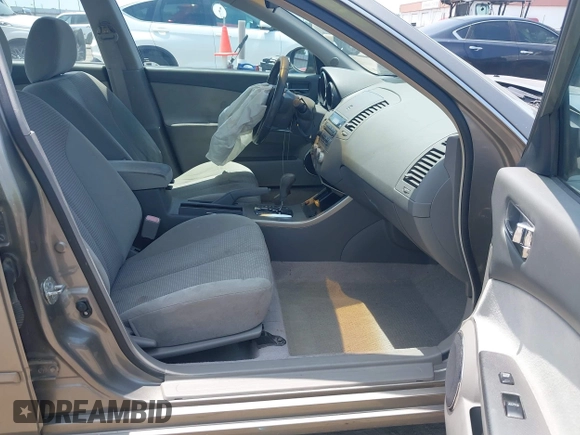 2006 Nissan Altima 2.5 S with VIN 1N4AL11D56N363088, listed as a IAAI auction lot 39769492 with 139,652 mi miles. Bid and sale history available at carsss.com. Image 5.