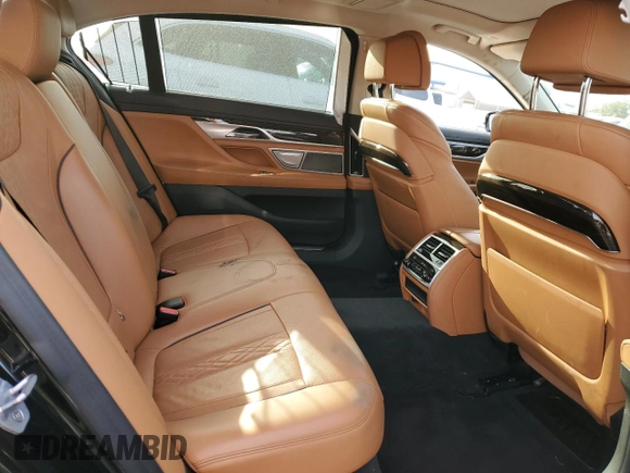 2019 BMW 7 Series 750i z VIN WBA7F0C57KGM24576, wystawiony jako Copart lot #47778515 z przebiegiem 94 701 mil mil oraz Szkoda całkowita • Salvage title. Historia ofert i sprzedaży dostępna na DreamBid. Obrazek 10.
