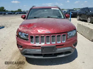 2016 Jeep Compass Latitude с VIN 1C4NJCEA8GD716170, выставлен на аукционе Copart как лот 62654835 с пробегом 114 878 миль миль и Списание • Salvage title. История ставок и продаж доступна на DreamBid. Изображение 5.