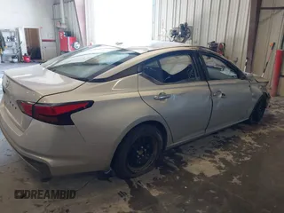 2020 Nissan Altima S with VIN 1N4BL4BV6LC197118, listed as a IAAI auction lot 41616262 with 104,382 mi miles and . Bid and sale history available at DreamBid. Image 4.