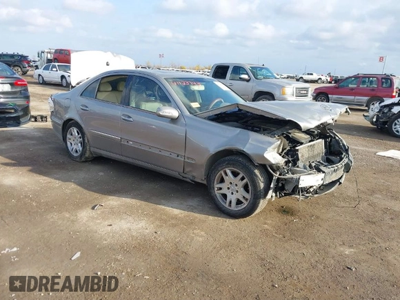 2006 Mercedes-Benz E-Class 3.5L with VIN WDBUF56J06A789538, listed as a IAAI auction lot 41123743 with 1 mi miles. Bid and sale history available at carsss.com. Image 1.