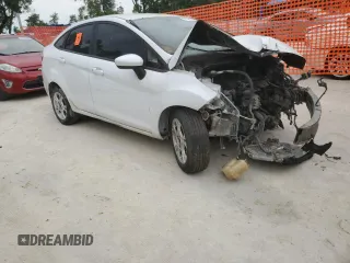 2015 Ford Fiesta S z VIN 3FADP4AJ0FM140721, wystawiony jako Copart lot #58148075 z przebiegiem 121 404 mil mil oraz Szkoda całkowita • Salvage title. Historia ofert i sprzedaży dostępna na DreamBid. Obrazek 4.