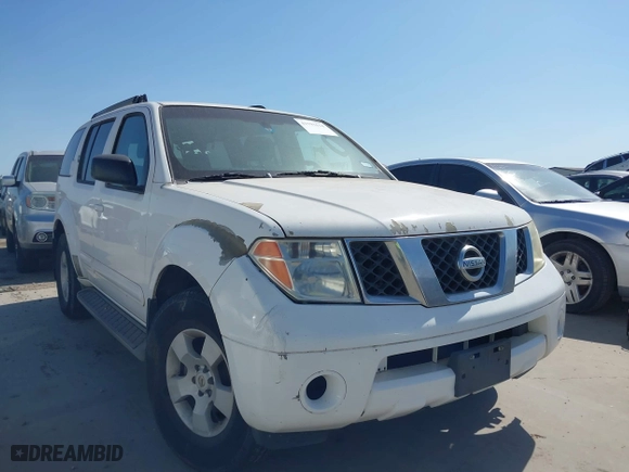 2005 Nissan Pathfinder SE with VIN 5N1AR18U35C771657, listed as a IAAI auction lot 41793114 with 181,777 mi miles. Bid and sale history available at carsss.com. Image 1.
