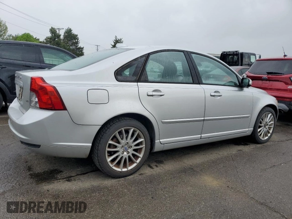 2009 Volvo S40 2.4L with VIN YV1MS382592447793, listed as a Copart auction lot 54579445 with 63,031 mi miles and Clean Title. Bid and sale history available at carsss.com. Image 3.