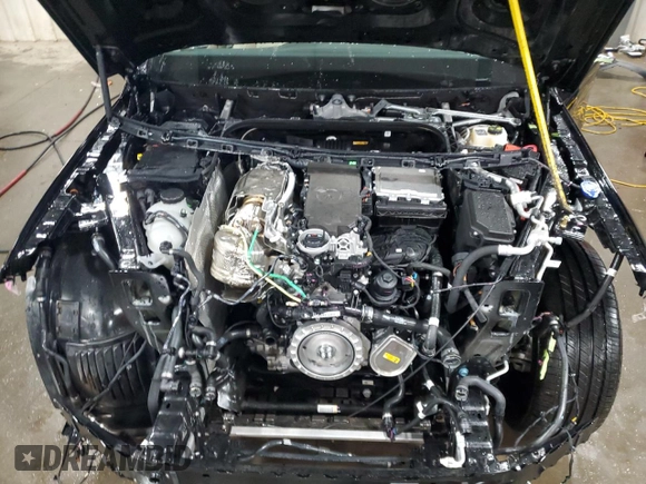 2025 Mercedes-Benz GLE 450 with VIN 4JGFB5KBXSB385683, listed as a Copart auction lot 53837845 with 1,377 mi miles and Salvage title. Bid and sale history available at DreamBid. Image 12.