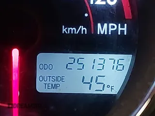 2008 Toyota Matrix STD with VIN 2T1KR32EX8C712476, listed as a IAAI auction lot 41505939 with 251,376 mi miles and . Bid and sale history available at DreamBid. Image 16.
