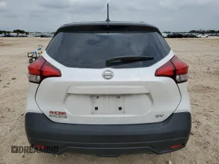2019 Nissan Kicks SR with VIN 3N1CP5CU7KL516370, listed as a Copart auction lot 54486635 with 112,250 mi miles and Salvage Title. Bid and sale history available at carsss.com. Image 6.