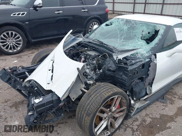 2015 Chevrolet Corvette Z51 2LT с VIN 1G1YK2D73F5114787, выставлен на аукционе IAAI как лот 41432386 с пробегом Не указан миль и . История ставок и продаж доступна на DreamBid. Изображение 17.
