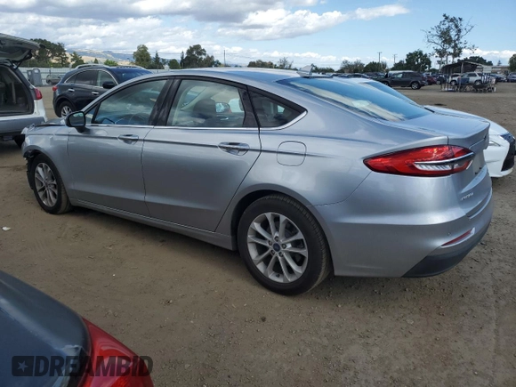 2020 Ford Fusion SE with VIN 3FA6P0HD6LR199675, listed as a Copart auction lot 57139435 with 38,099 mi miles and Salvage title. Bid and sale history available at DreamBid. Image 2.