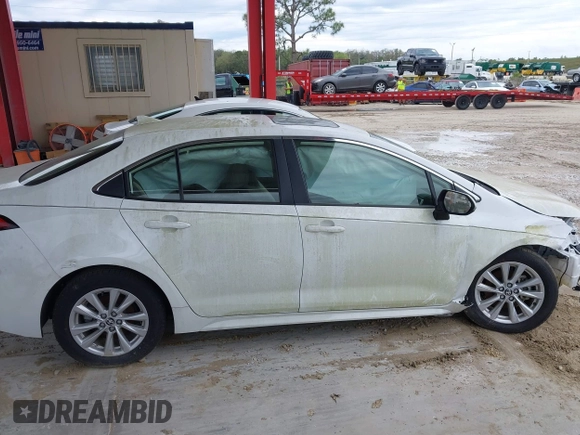 2023 Toyota Corolla Hybrid LE with VIN JTDBCMFE8P3012027, listed as a IAAI auction lot 41517460 with 4,424 mi miles. Bid and sale history available at carsss.com. Image 13.