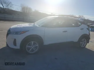 2022 Nissan Kicks S with VIN 3N1CP5BV5NL526071, listed as a Copart auction lot 46043125 with 43,544 mi miles and Salvage Title. Bid and sale history available at carsss.com. Image 1.