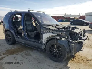 2017 Land Rover Discovery HSE Luxury z VIN SALRHBBK8HA026869, wystawiony jako Copart lot #52417325 z przebiegiem Nie podano mil oraz Nie do naprawy • Non repairable. Historia ofert i sprzedaży dostępna na DreamBid. Obrazek 4.