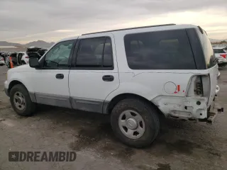 2004 Ford Expedition XLS with VIN 1FMRU13W74LB40774, listed as a Copart auction lot 84467024 with 217,945 mi miles and Salvage Title. Bid and sale history available at carsss.com. Image 2.