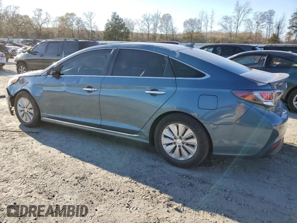 2016 Hyundai Sonata SE with VIN KMHE24L18GA038362, listed as a Copart auction lot 78178493 with 83,222 mi miles and . Bid and sale history available at DreamBid. Image 2.