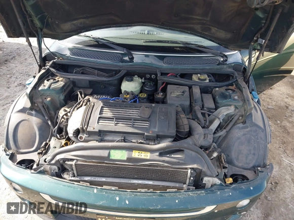 2007 MINI Convertible S с VIN WMWRH335X7TJ43729, выставлен на аукционе IAAI как лот 41385089 с пробегом 91 380 миль миль и . История ставок и продаж доступна на DreamBid. Изображение 10.