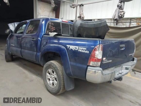 2014 Toyota Tacoma PreRunner with VIN 3TMJU4GN3EM169502, listed as a IAAI auction lot 41906608 with 1 mi miles. Bid and sale history available at carsss.com. Image 3.