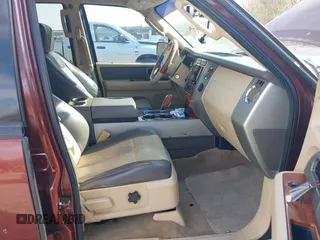 2007 Ford Expedition Eddie Bauer z VIN 1FMFU17527LA44365, wystawiony jako IAAI lot #41886317 z przebiegiem 236 422 mil mil oraz . Historia ofert i sprzedaży dostępna na DreamBid. Obrazek 5.