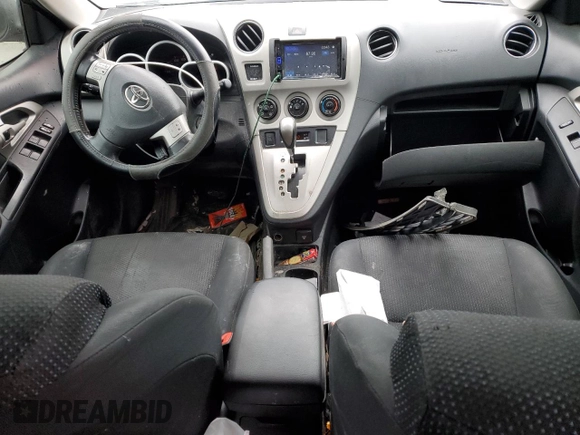 2009 Toyota Matrix S z VIN 2T1LE40E39C005200, wystawiony jako Copart lot #50124745 z przebiegiem 179 951 mil mil oraz Szkoda całkowita • Salvage title. Historia ofert i sprzedaży dostępna na DreamBid. Obrazek 8.