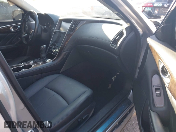 2019 Infiniti Q50 3.0t LUXE with VIN JN1EV7APXKM511676, listed as a IAAI auction lot 41655489 with 22,521 mi miles. Bid and sale history available at carsss.com. Image 5.