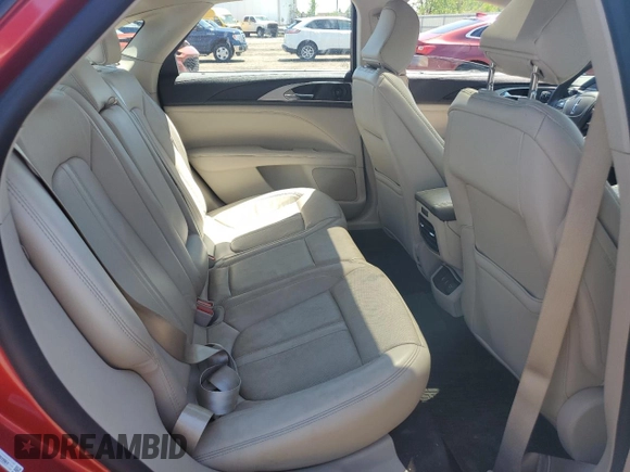 2020 Lincoln MKZ Reserve с VIN 3LN6L5E90LR619901, выставлен на аукционе Copart как лот 57383145 с пробегом 45 602 миль миль и Списание • Salvage title. История ставок и продаж доступна на DreamBid. Изображение 10.
