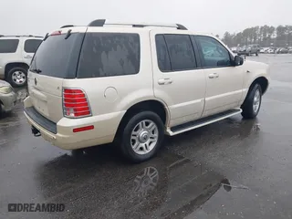 2005 Mercury Mountaineer Convenience with VIN 4M2DU66W95ZJ00759, listed as a IAAI auction lot 41540789 with 223,520 mi miles. Bid and sale history available at carsss.com. Image 4.