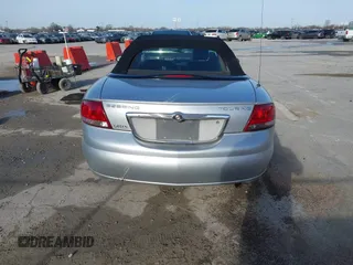 2004 Chrysler Sebring LXi with VIN 1C3EL55R54N263129, listed as a IAAI auction lot 41825165 with 104,802 mi miles and . Bid and sale history available at DreamBid. Image 17.