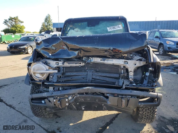 2024 Ford Bronco Badlands with VIN 1FMEE9BP5RLA45061, listed as a Copart auction lot 74186774 with 767 mi miles and Salvage Title. Bid and sale history available at carsss.com. Image 5.