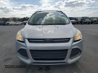 2013 Ford Escape SE with VIN 1FMCU0GX6DUB33019, listed as a Copart auction lot 55252445 with 171,181 mi miles and Non Repairable. Bid and sale history available at DreamBid. Image 5.