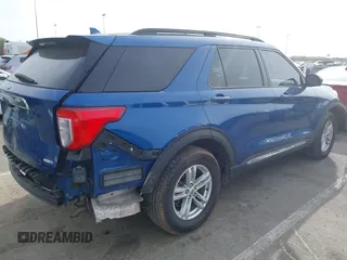 2020 Ford Explorer XLT z VIN 1FMSK8DH4LGB25267, wystawiony jako IAAI lot #42092228 z przebiegiem 105 532 mil mil oraz . Historia ofert i sprzedaży dostępna na DreamBid. Obrazek 4.