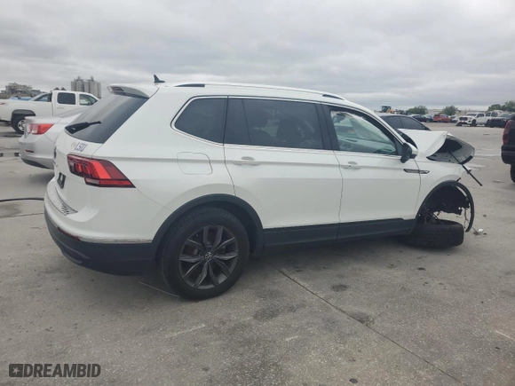 2023 Volkswagen Tiguan SE with VIN 3VV3B7AX7PM117286, listed as a Copart auction lot 51980725 with 0 mi miles and Salvage Title. Bid and sale history available at carsss.com. Image 3.