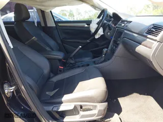 2018 Volkswagen Passat 2.0T S with VIN 1VWAA7A33JC009677, listed as a IAAI auction lot 41796723 with 63,151 mi miles. Bid and sale history available at carsss.com. Image 5.