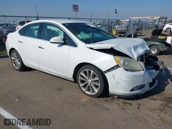 2014 Buick Verano Convenience Group with VIN 1G4PR5SK7E4118123, listed as a IAAI auction lot 41456111 with 221,488 mi miles. Bid and sale history available at carsss.com. Image 1.