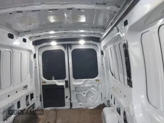 2020 Ford Transit Cargo с VIN 1FTBR1CG7LKB35143, выставлен на аукционе IAAI как лот 42353601 с пробегом 118 549 миль миль и . История ставок и продаж доступна на DreamBid. Изображение 8.